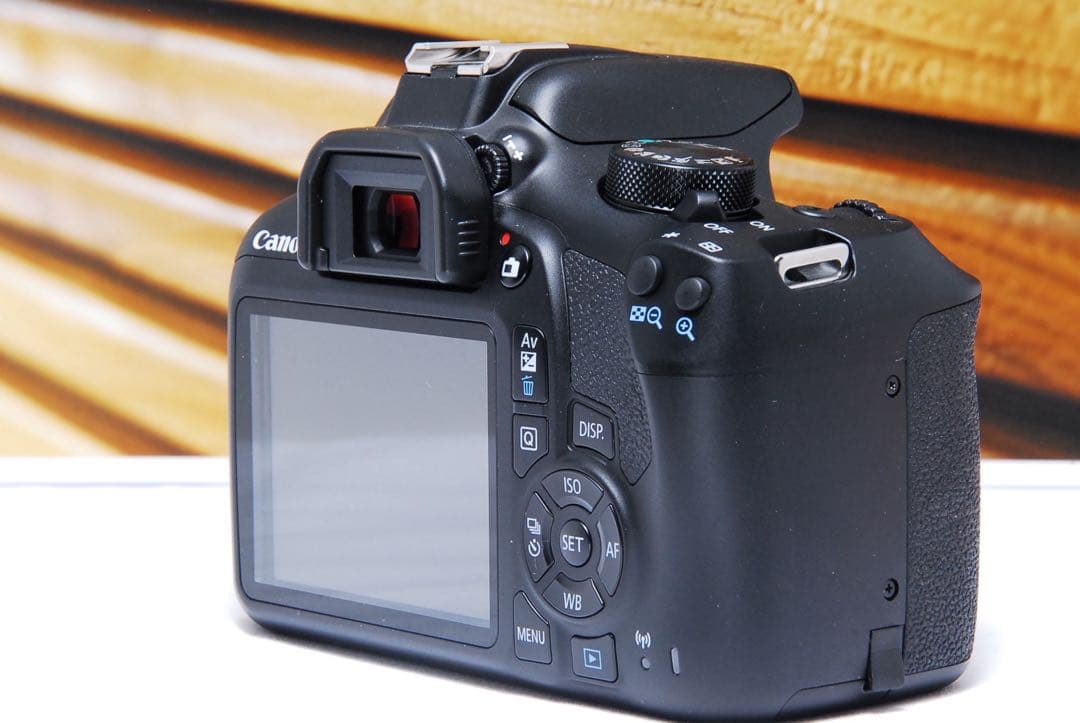 【美品】Canon EOS Kiss X80 Wi-Fi 簡単操作 一眼レフ