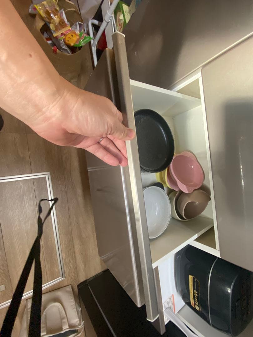 【引越し前特価】キッチンカップボード炊飯器引き出し付き