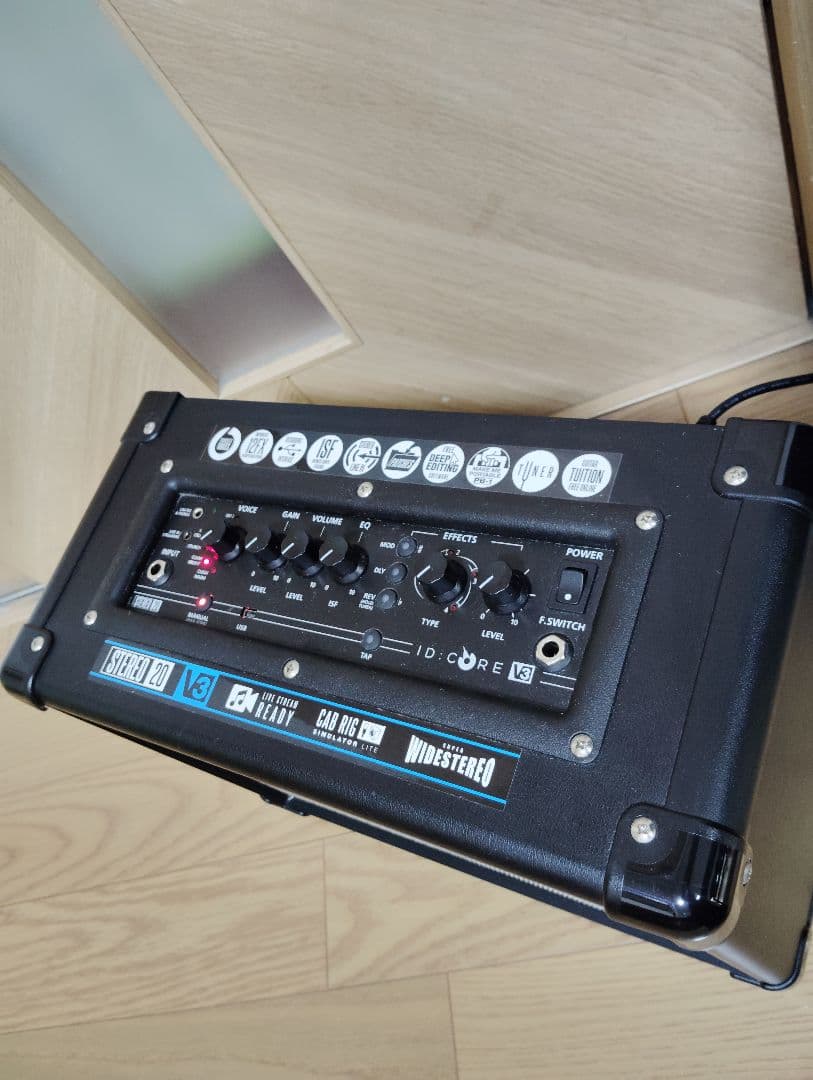 極美品・音出し良好 Blackstar ID:CORE V3 STEREO 20
