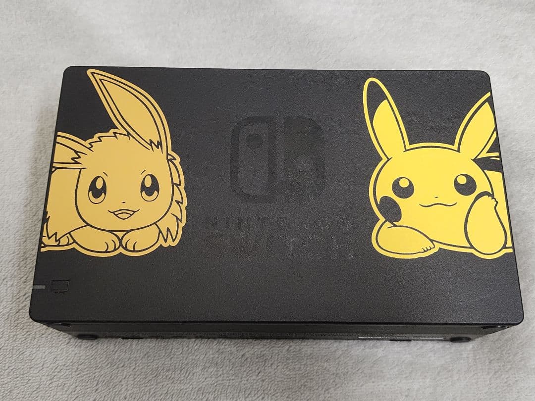 Nintendo Switch ピカチュウ・イーブイデザイン