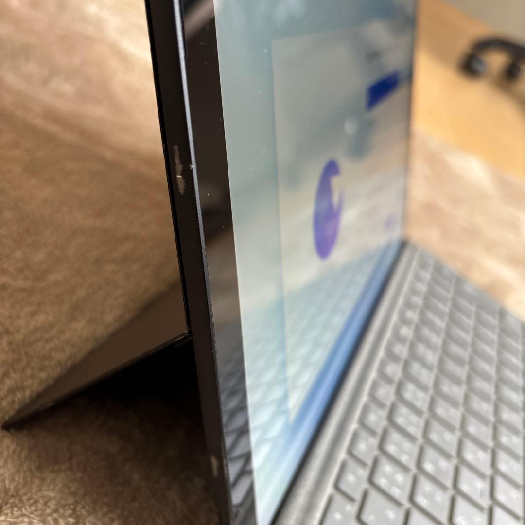 レイタ　Surface Pro 7+ i5/8GB/256GB