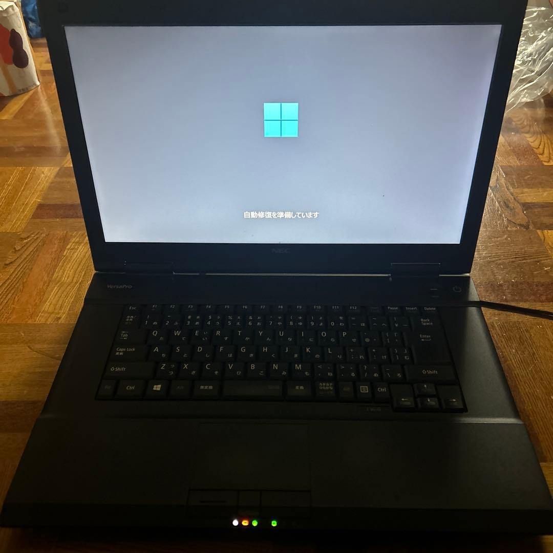 ノート型パソコン