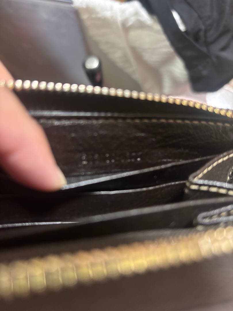 【最終値下げ中！また金額戻します】GUCCI 長財布