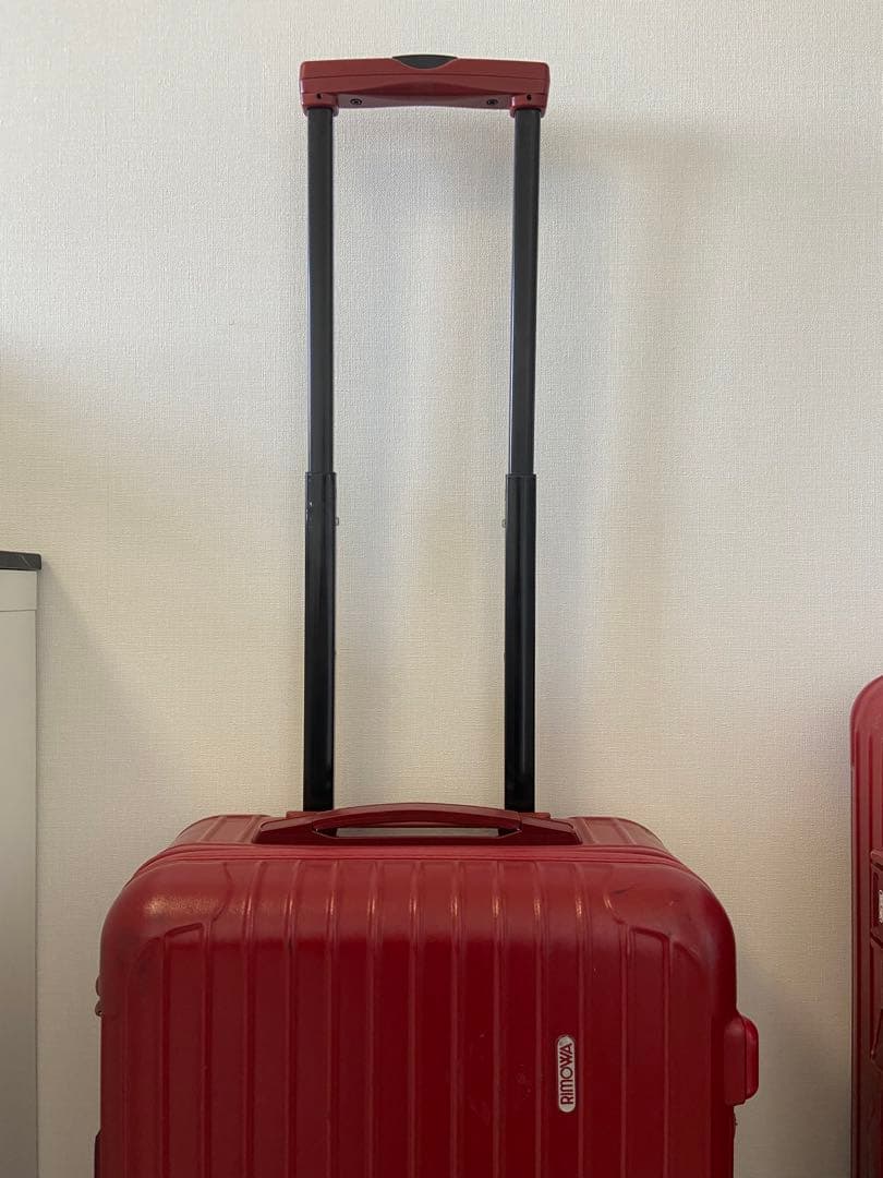 RIMOWAサルサ オリエンタルレッド35L 機内持ち込み2輪