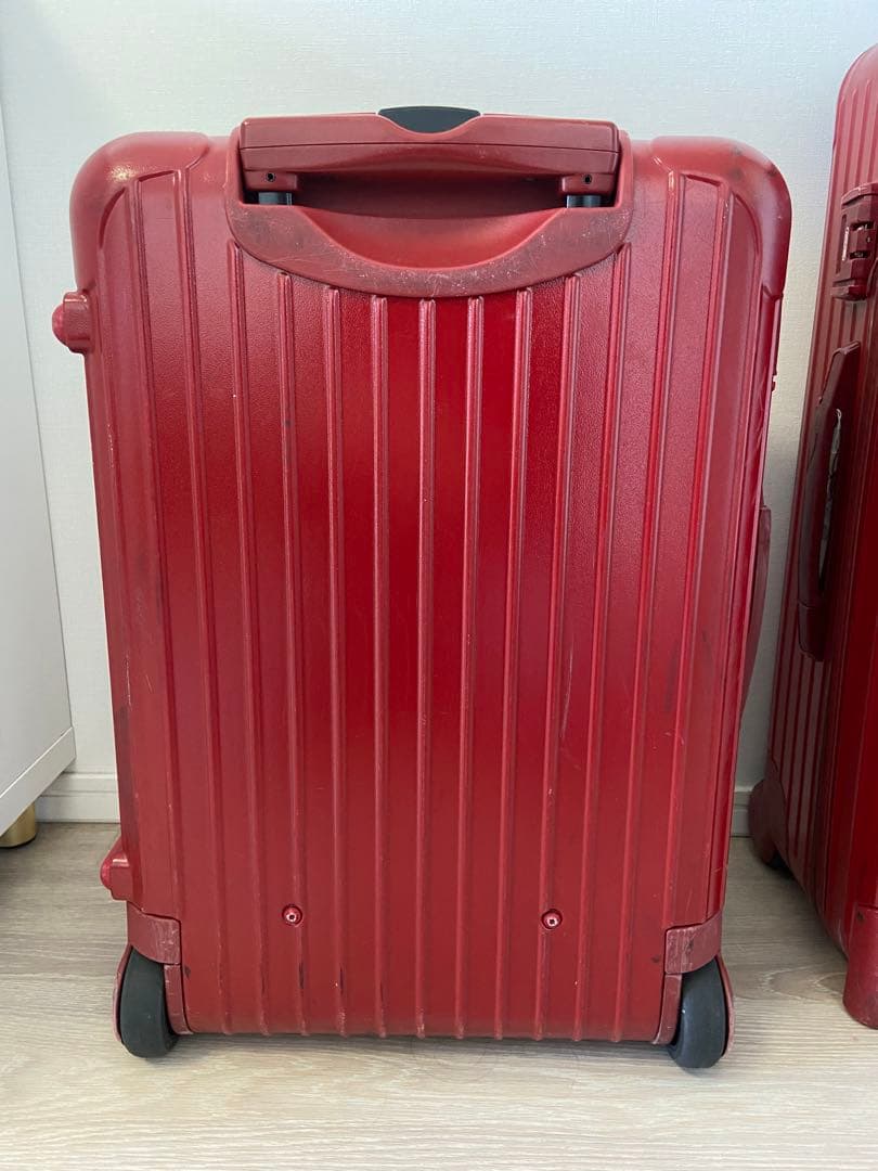 RIMOWAサルサ オリエンタルレッド35L 機内持ち込み2輪