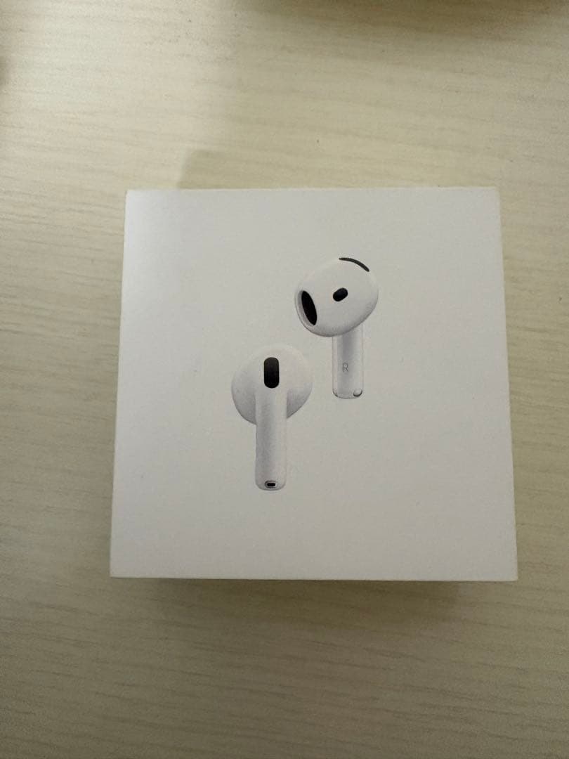 AirPods4 アクティブノイズキャンセリング　充電ケース