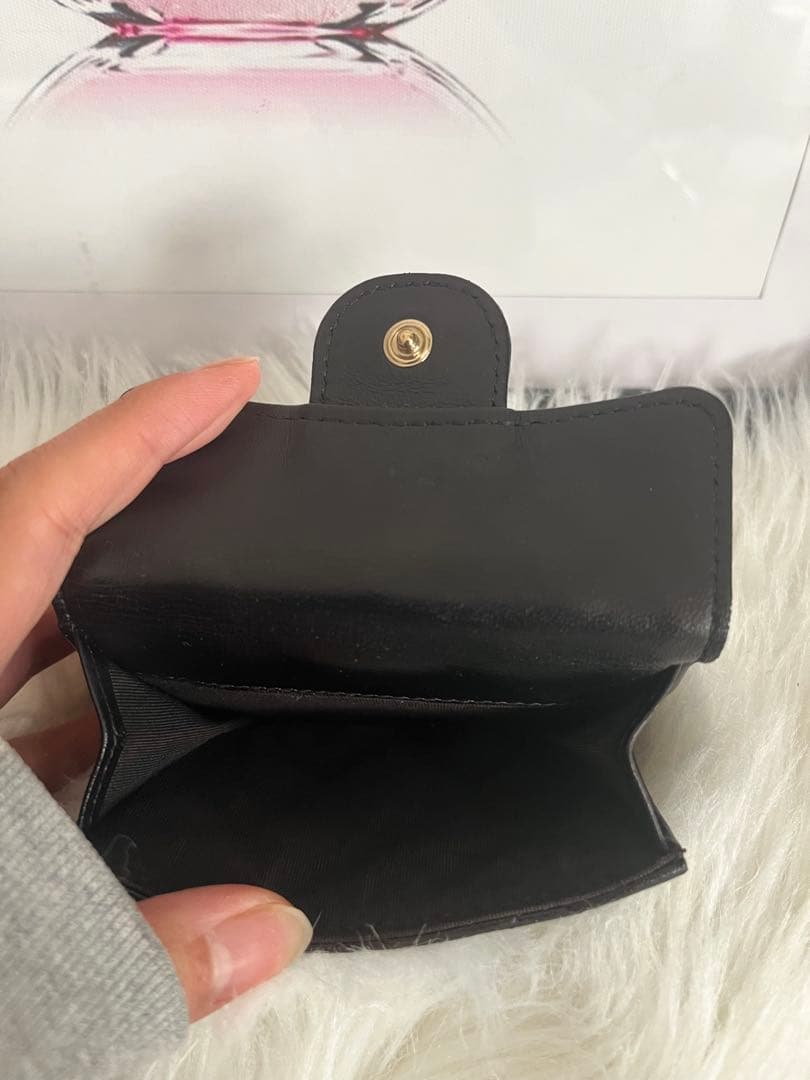 最終お値下げ!!CHANEL シャネル ラムスキンマトラッセ 三つ折り ミニ財布