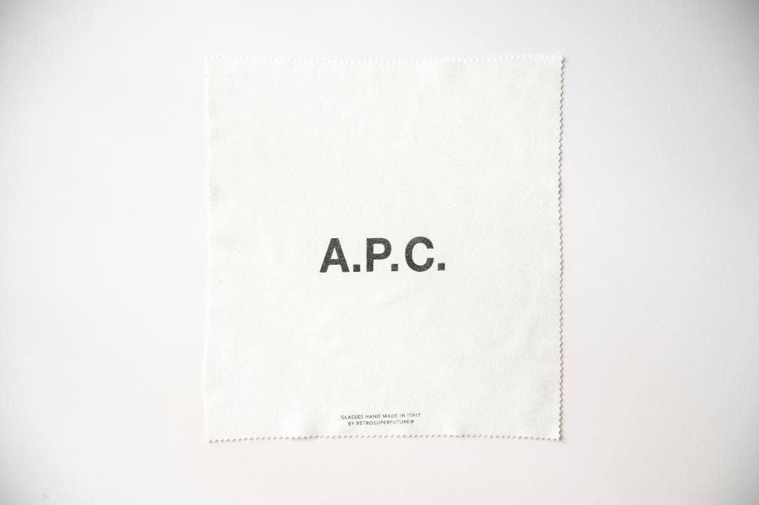 A.P.C. / ブラック サングラス
