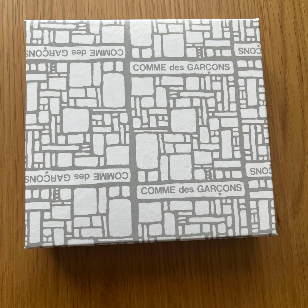 COMME des GARÇONS 二つ折り財布 ダークグリーン