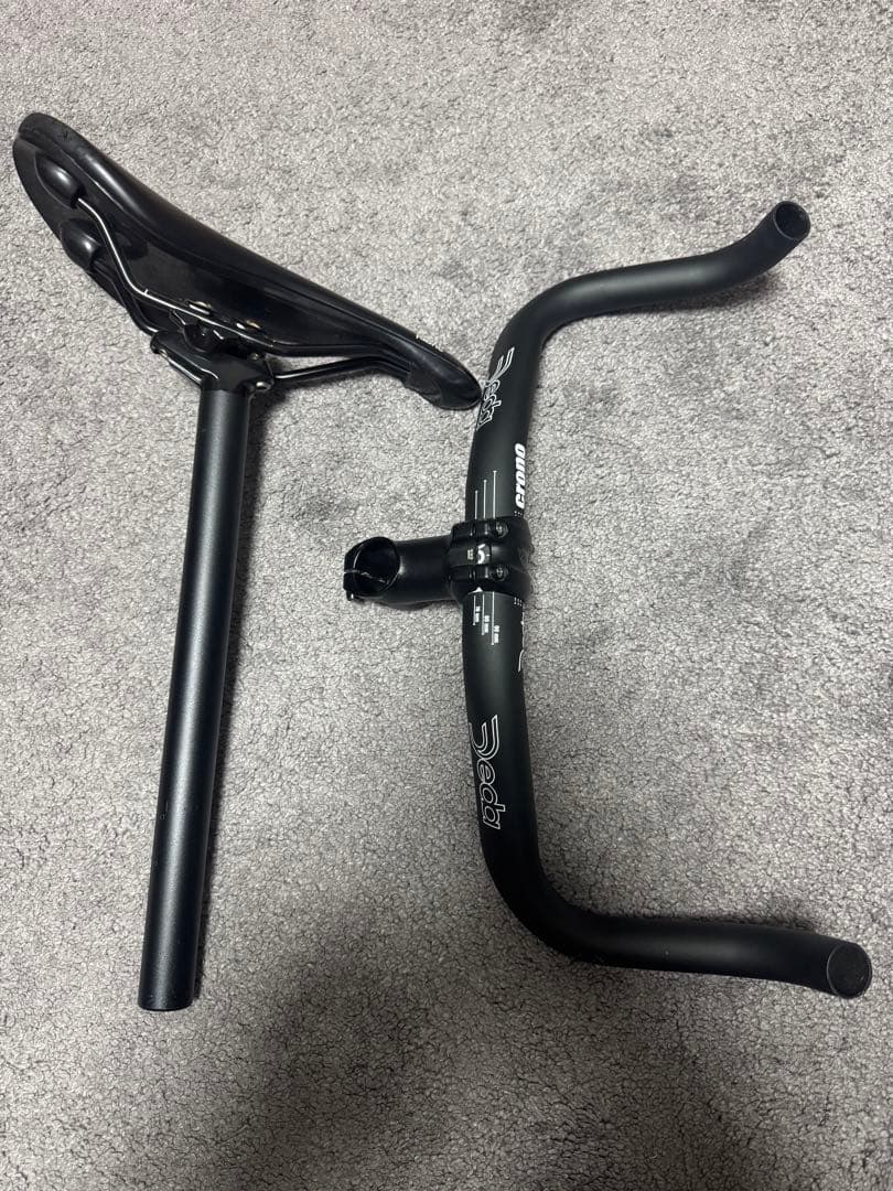 ラ*ス様 TYRANT BIKES LEGACY フレームセット 他パーツ