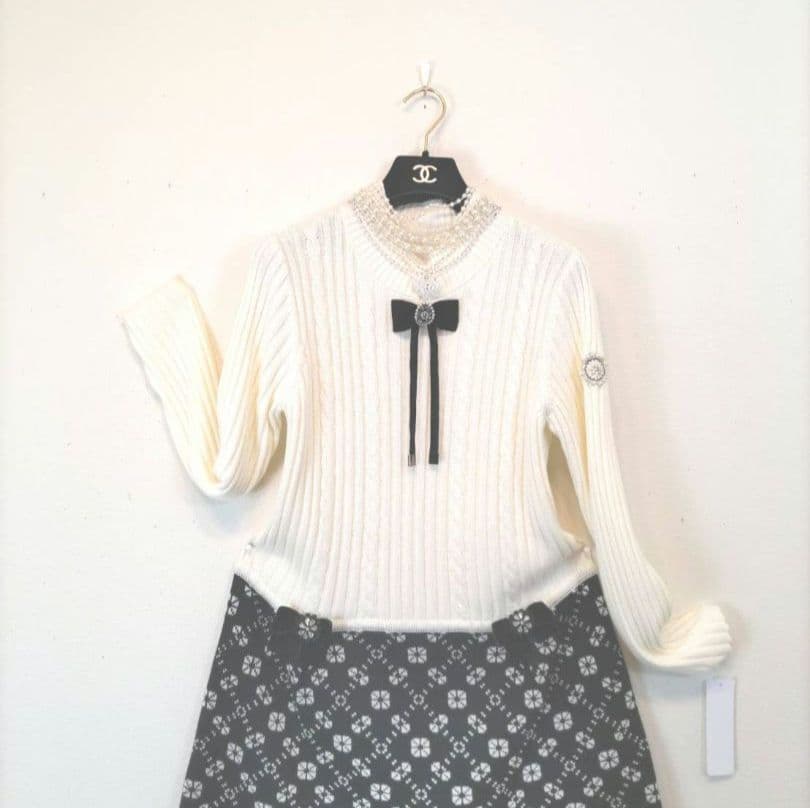 ✨新品極美42❣✨定価¥26400❣まるでリカちゃん❣✨清楚可憐なオフ白✨