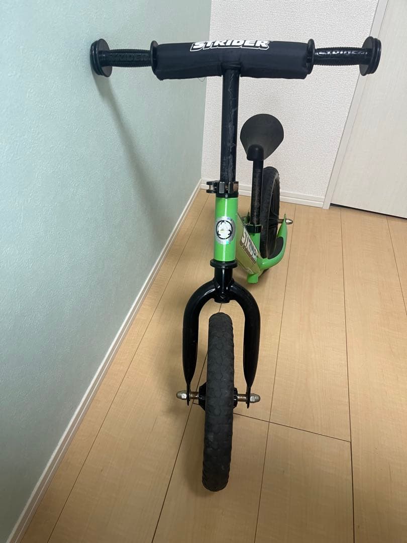 STRIDER スポーツ バランスバイク レッド　ストライダー　グリーン