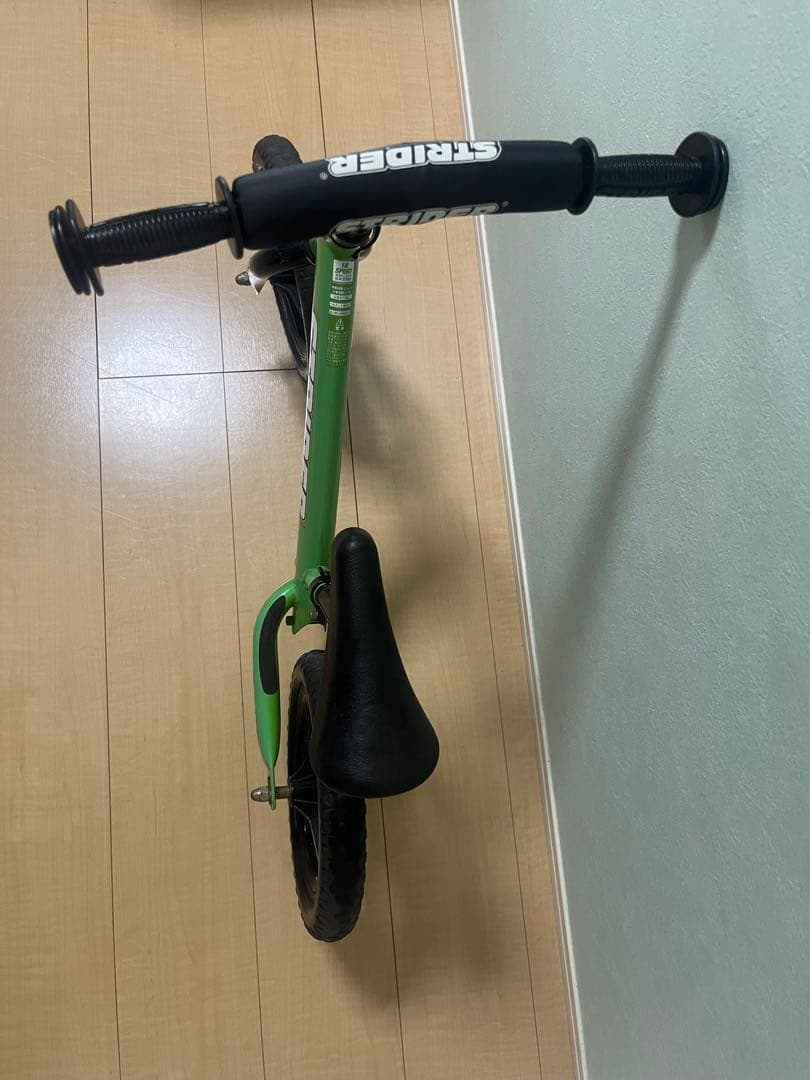 STRIDER スポーツ バランスバイク レッド　ストライダー　グリーン