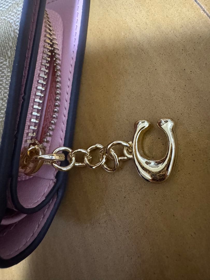 COACH スナップ ウォレット・シグネチャー 二つ折り財布