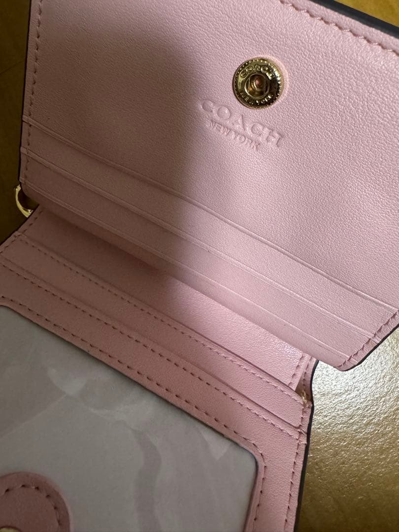 COACH スナップ ウォレット・シグネチャー 二つ折り財布
