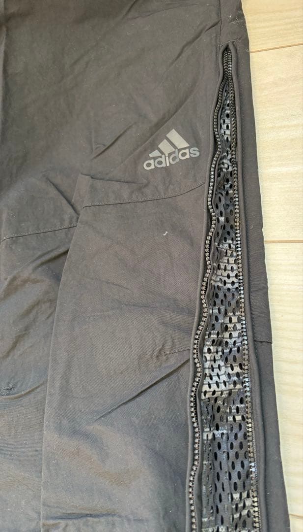 adidas ストライプジャージ上下セット