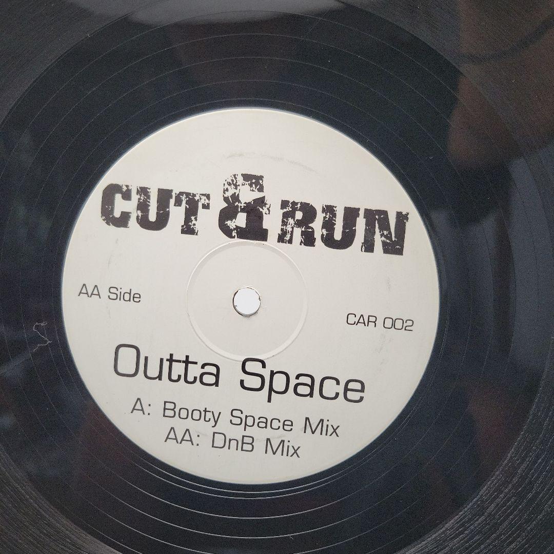 Cut & Run/Outta Space(Remixes) 12\"04年