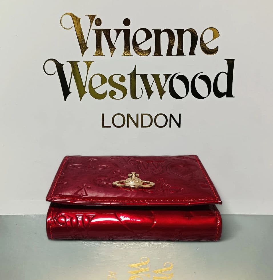 【新品】Vivienne Westwood 三つ折財布 エナメル 赤 正規品