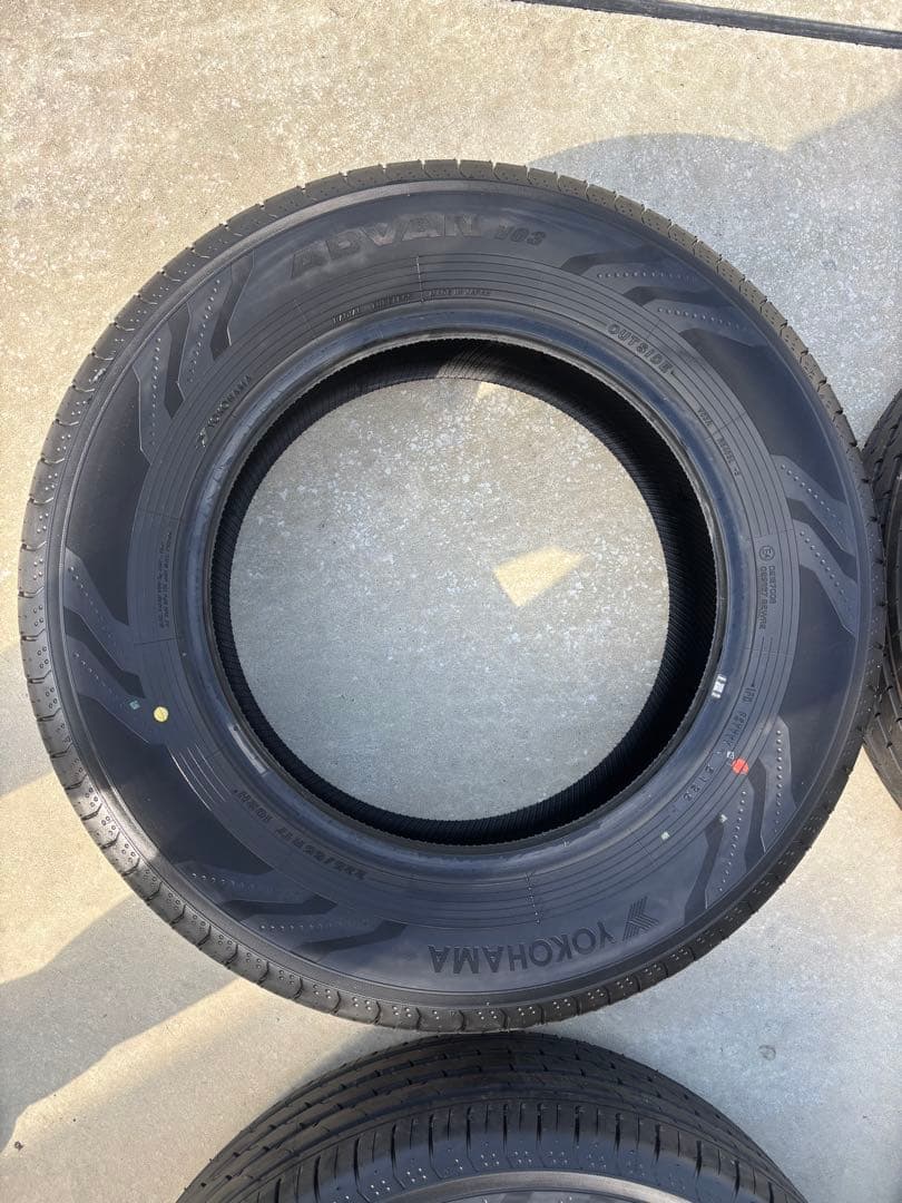 【新車外し】ヨコハマ ADVAN V03 225/65R17 25年51週製造
