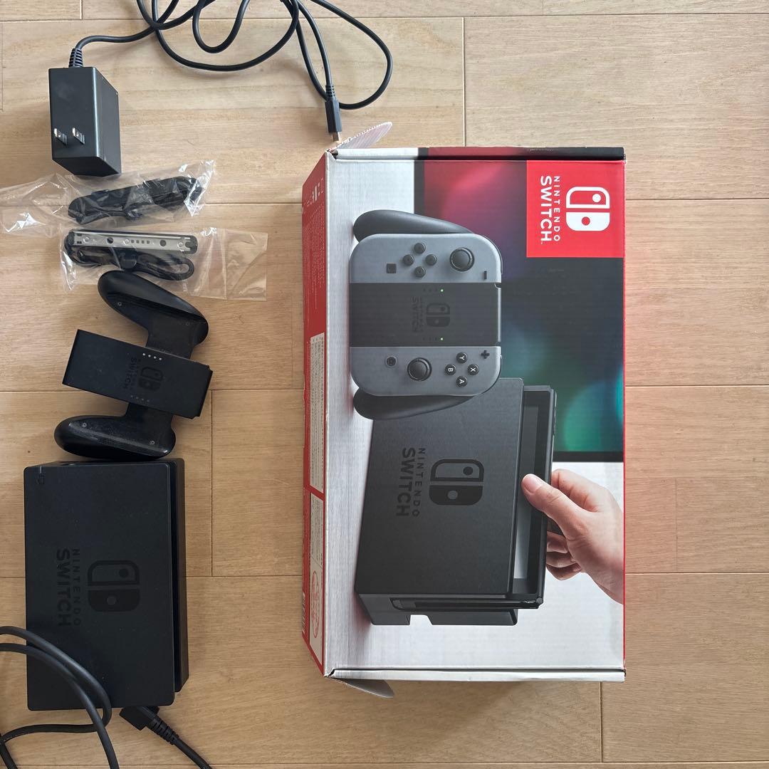 Nintendo Switch 本体 Joy-Con付き