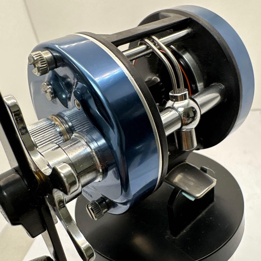 Daiwa Millionaire 4HM ベイトキャスティングリール