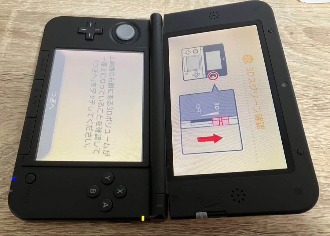 【美品】ニンテンドー3DSLL レッド×ブラック