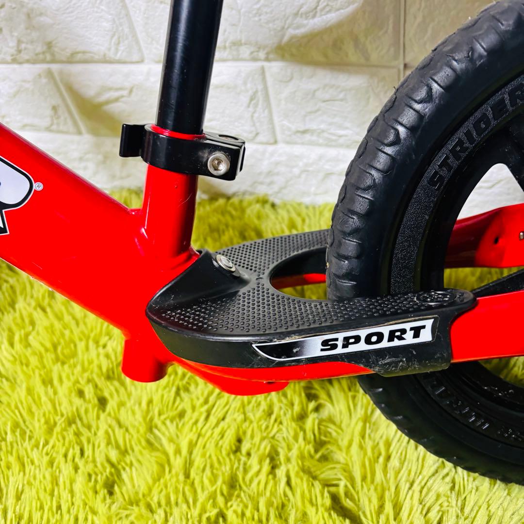ストライダー STRIDER 12インチ レッド キックバイク　スポーツモデル