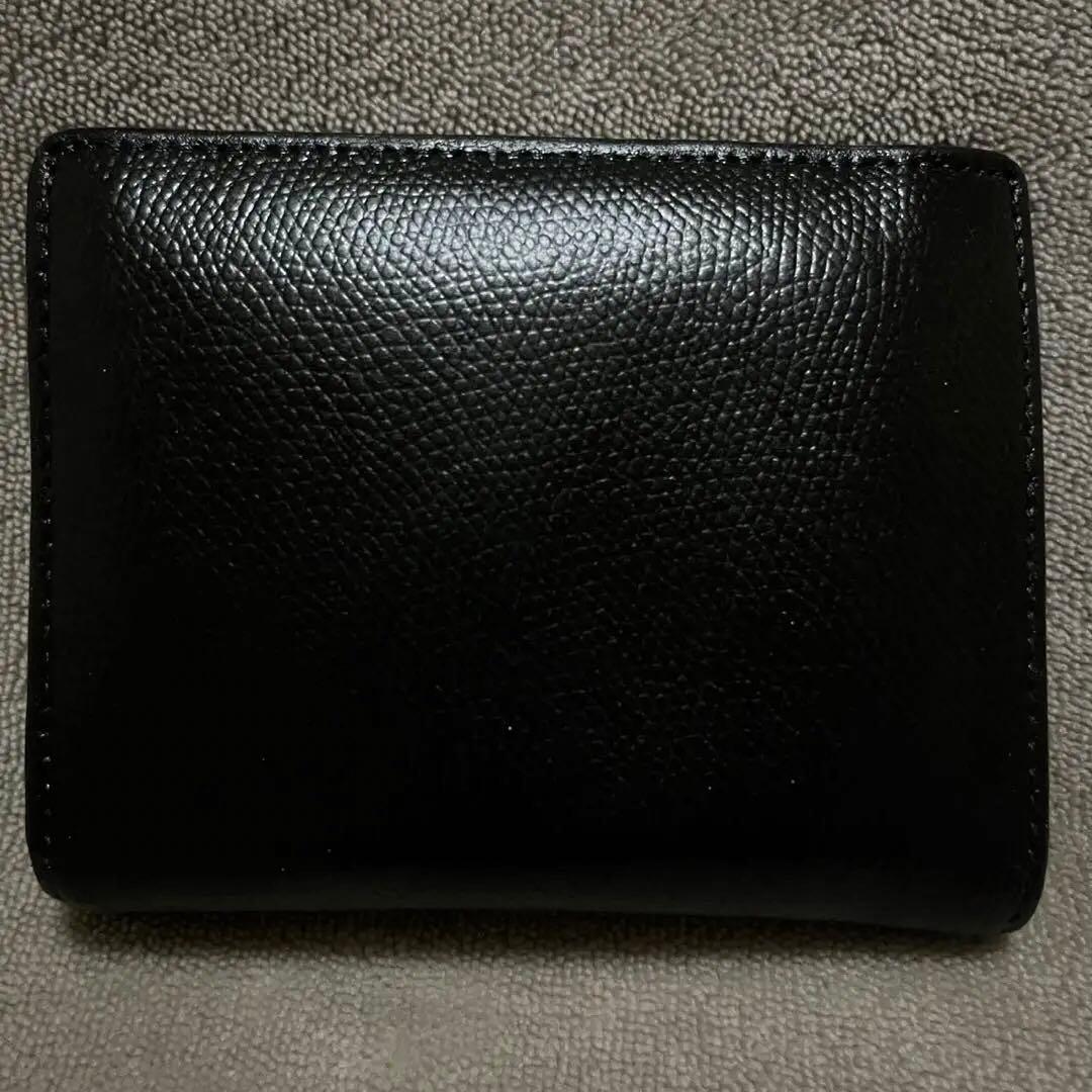 【美品】FENDI フェンディ ブラック 黒 レザー 二つ折り財布 即購入⭕️