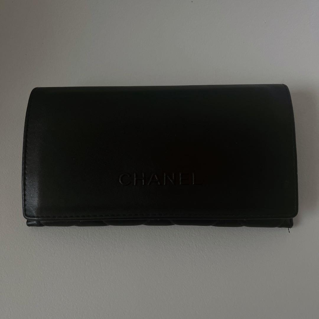 CHANEL サイドパール付きのべっ甲柄シャネルサングラス　付属品あり