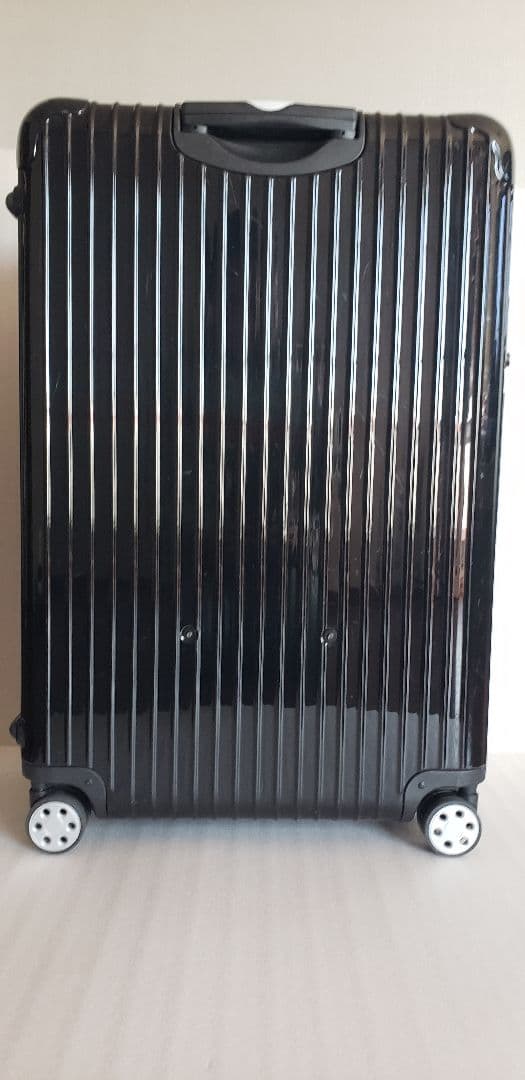 美品　リモワ　サルサデラックス　ブラック　104L