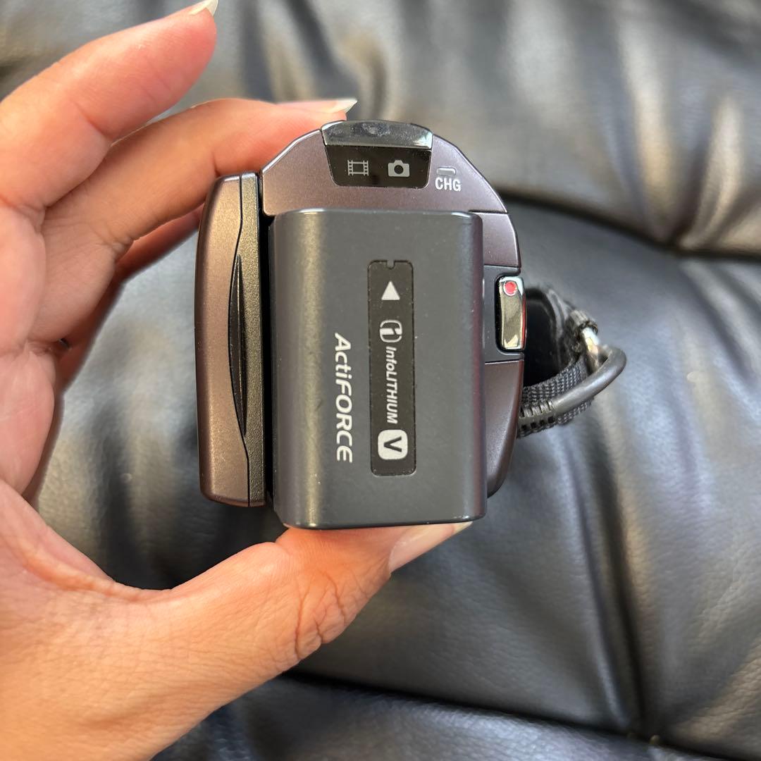 ジャンク品　SONY ハンディカム　HDR-CX590V