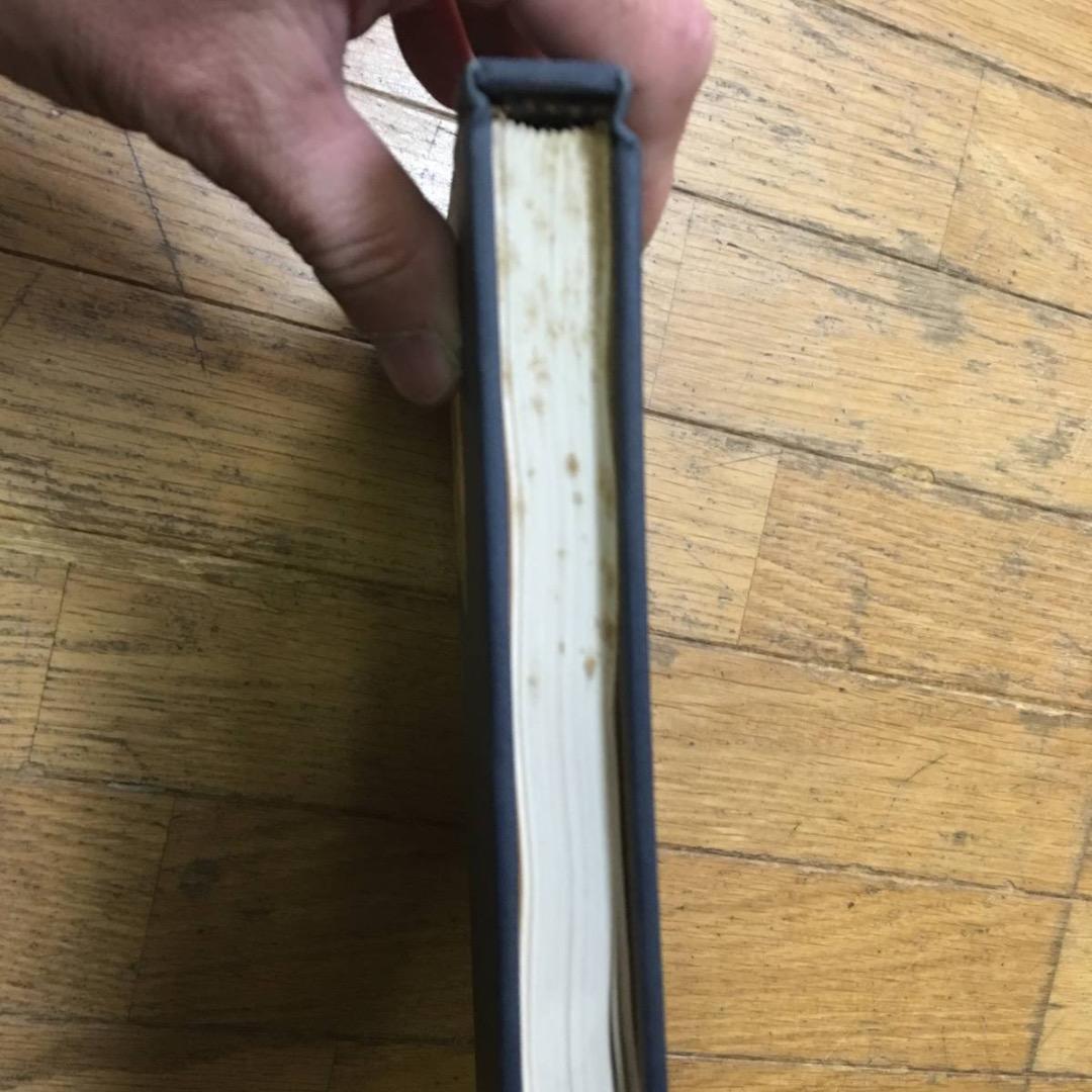 A color atlas of sectional anatomy医学洋書大型