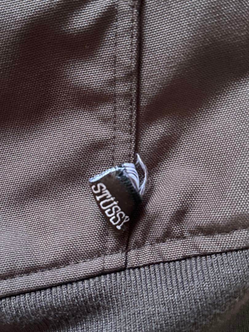 【早い者勝ち!!】STUSSY ジップアップフード付きジャケット