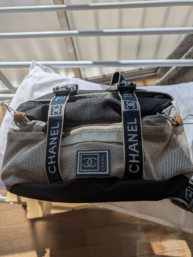 CHANEL　ノベルティ　ボディバッグ　ウエストポーチ