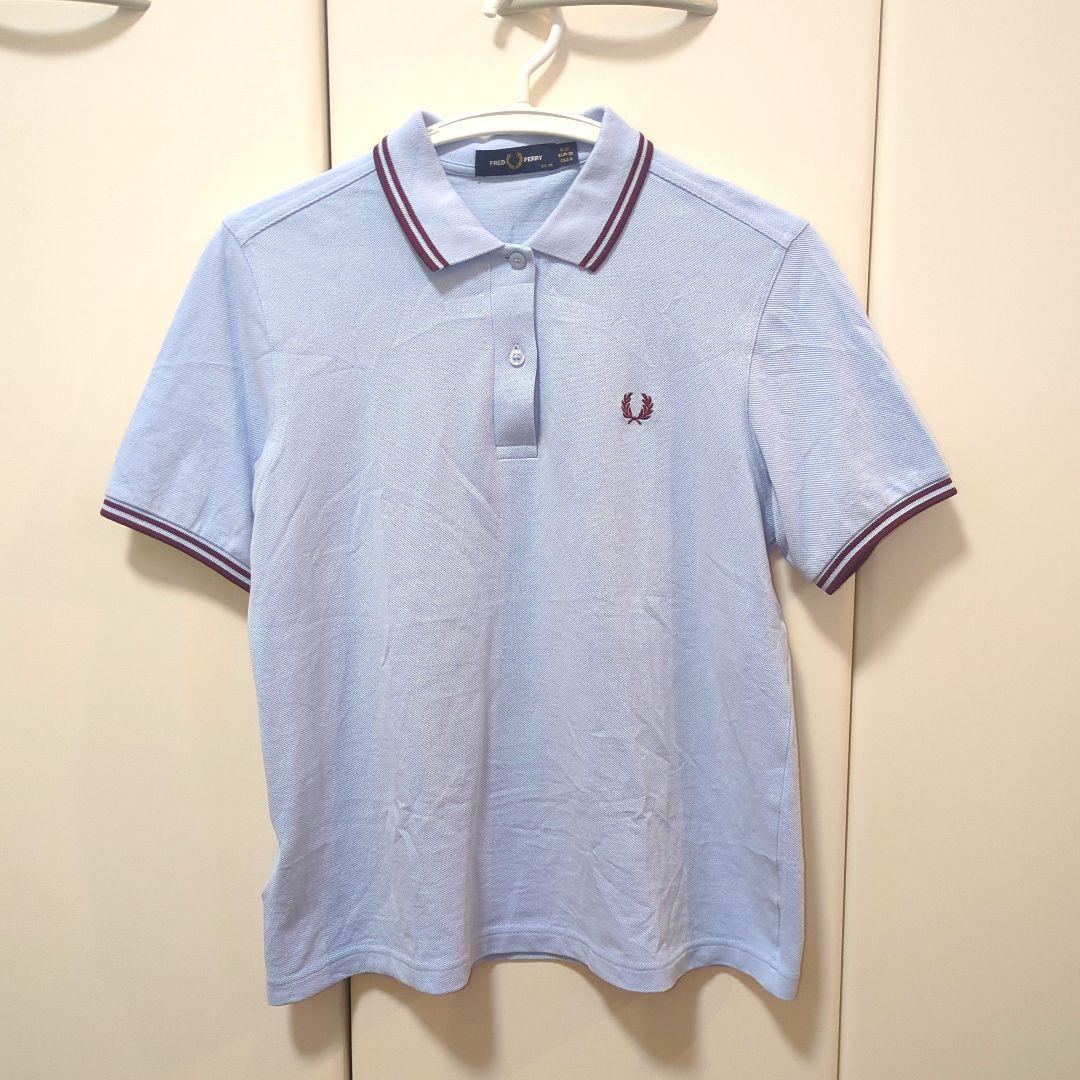 FRED PERRY ライトブルーポロシャツ