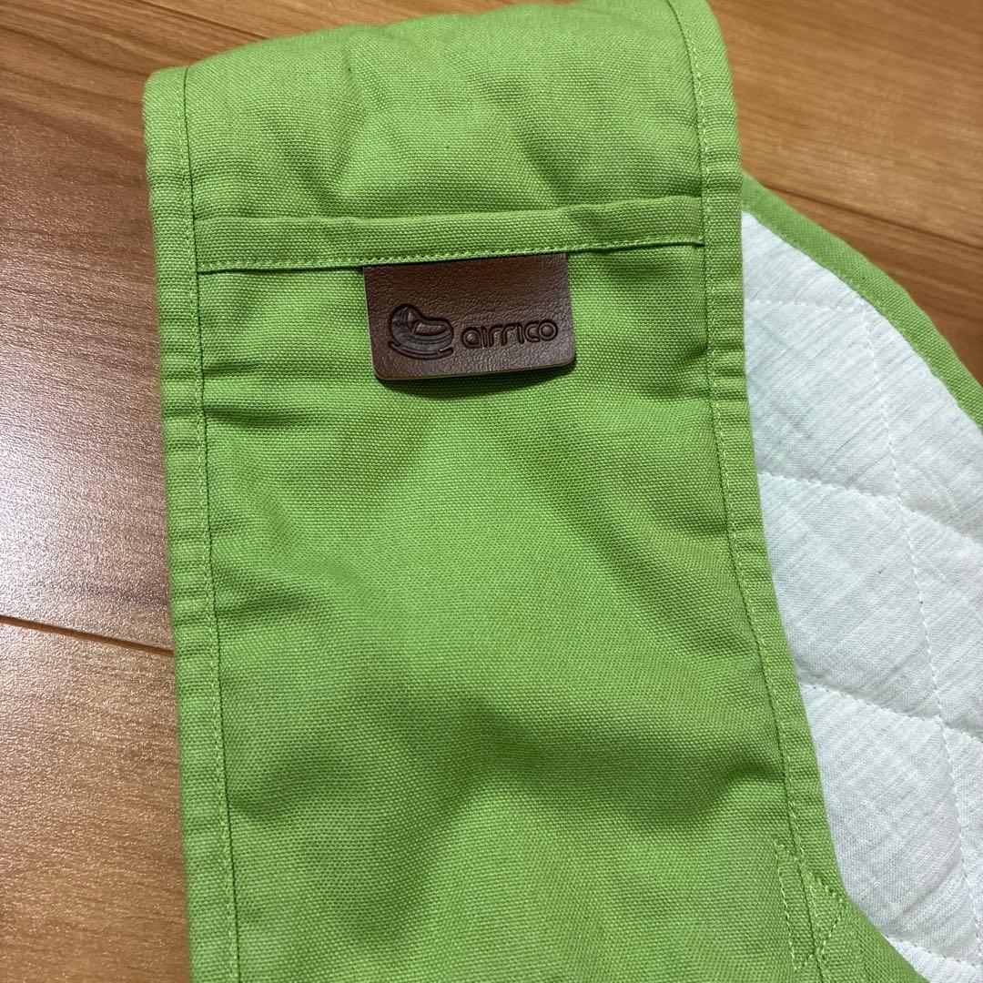 エアリコ　airrico 抱っこひも　リーフグリーン