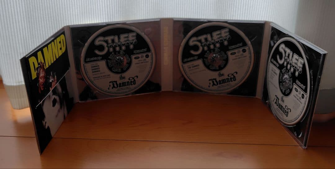 ザ・ダムド　30th ANNIVERSARY EXPANDED EDITION