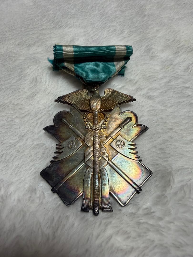 功七級金鵄章　旧日本軍　勲章　（美品）