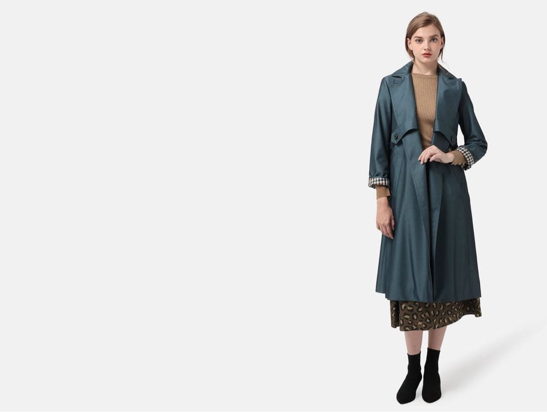 Aquascutum 刺繍ベルトトレンチコート