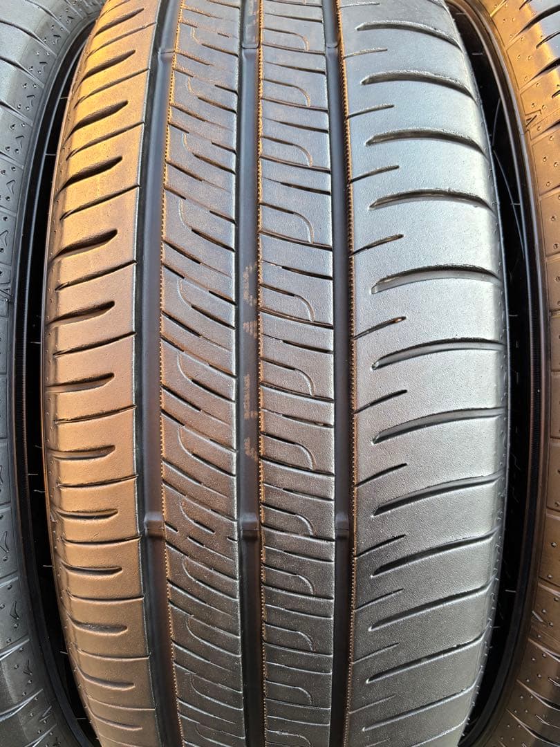 DUNLOP ENASAVE 215/60R17 2024年製9~9.5分 深山
