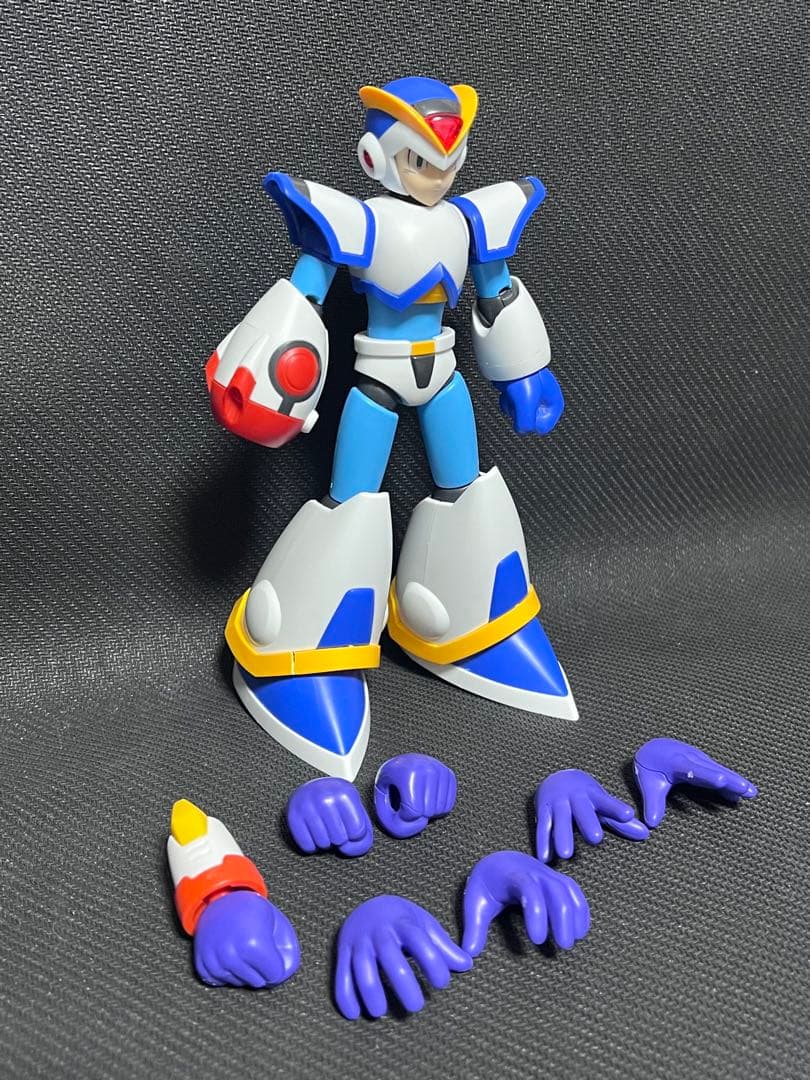【組立済】 コトブキヤ ロックマンX フルアーマー プラモデル パーツ欠品有