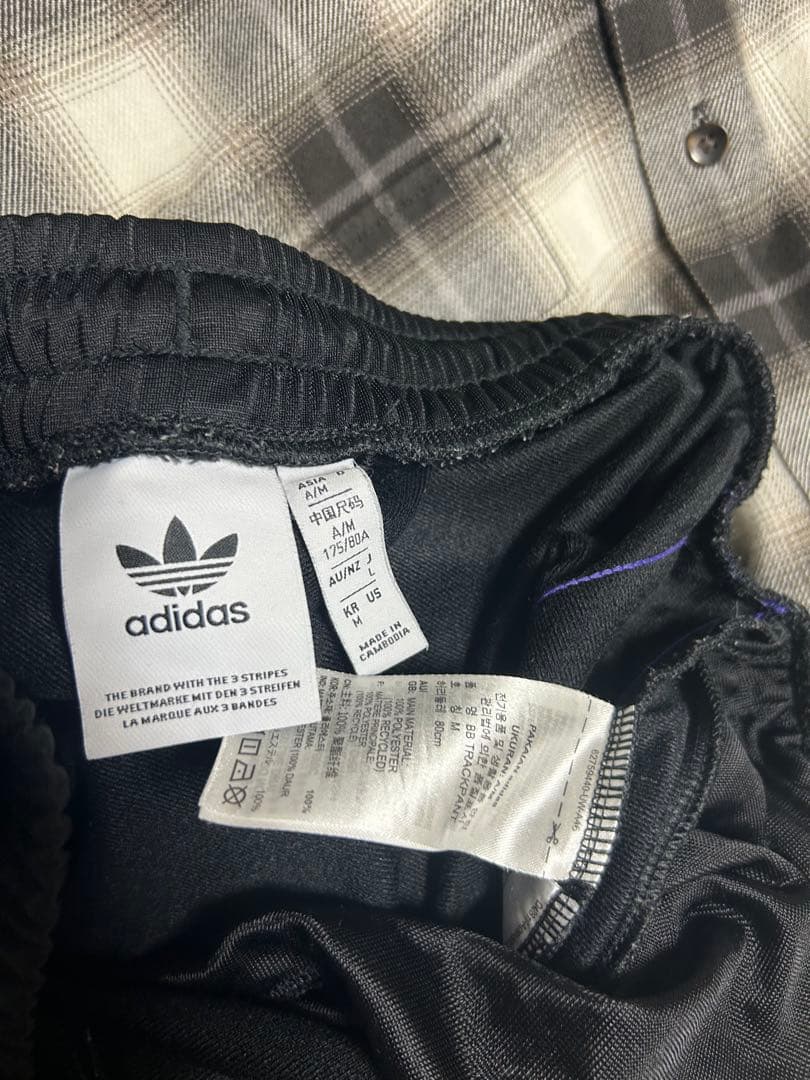 adidas originals トラックパンツ TRACKPANTS