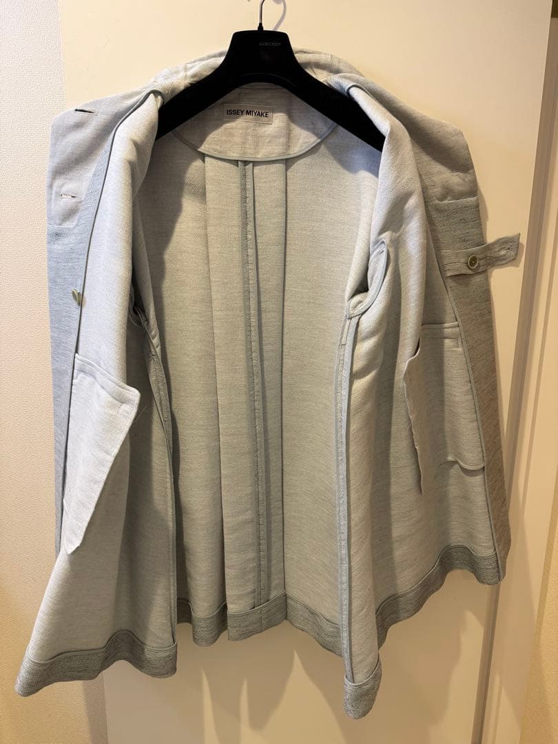 ISSEY MIYAKE グレー テーラードジャケットサイズ3