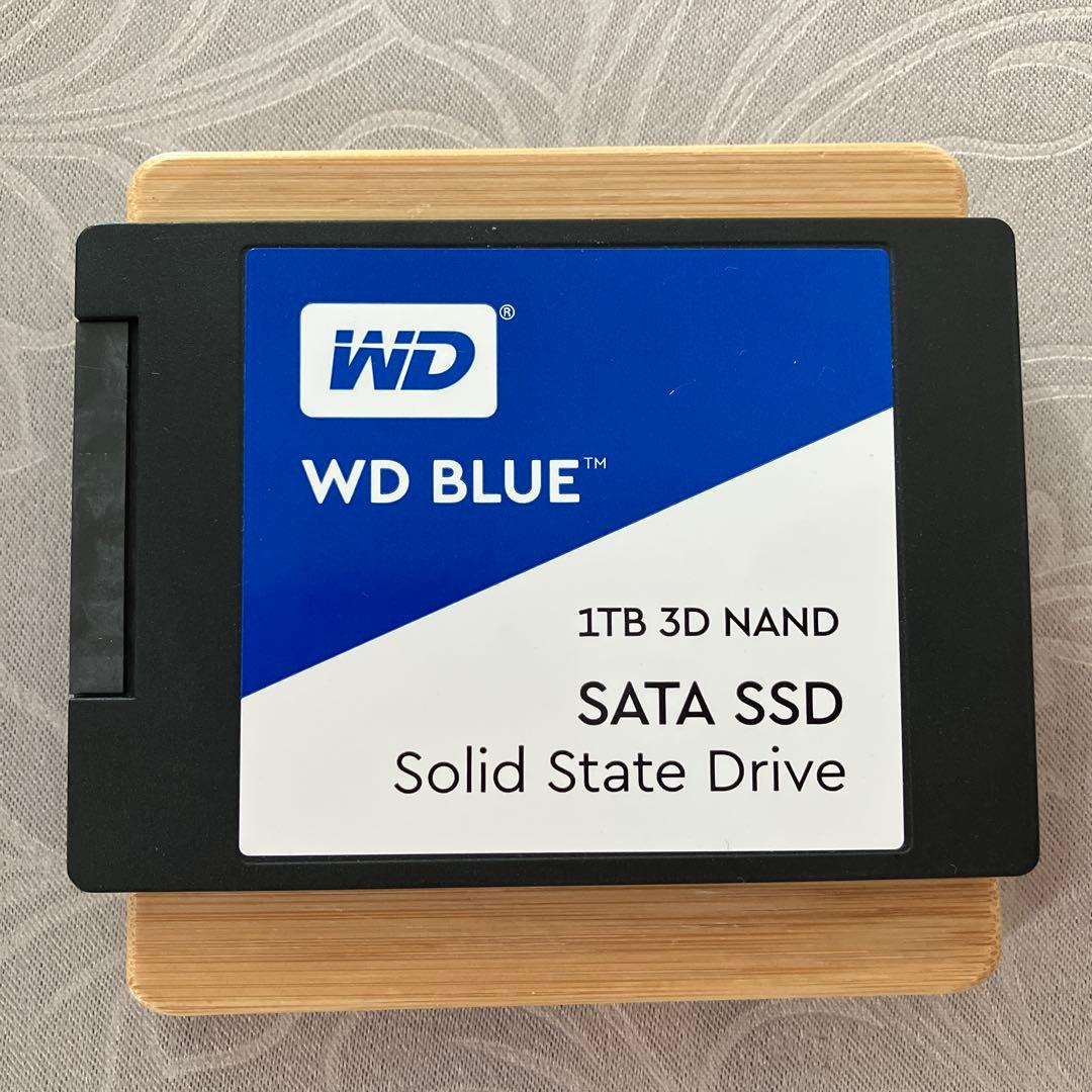 WD BLUE SATA 1TB SSD 2.5インチ
