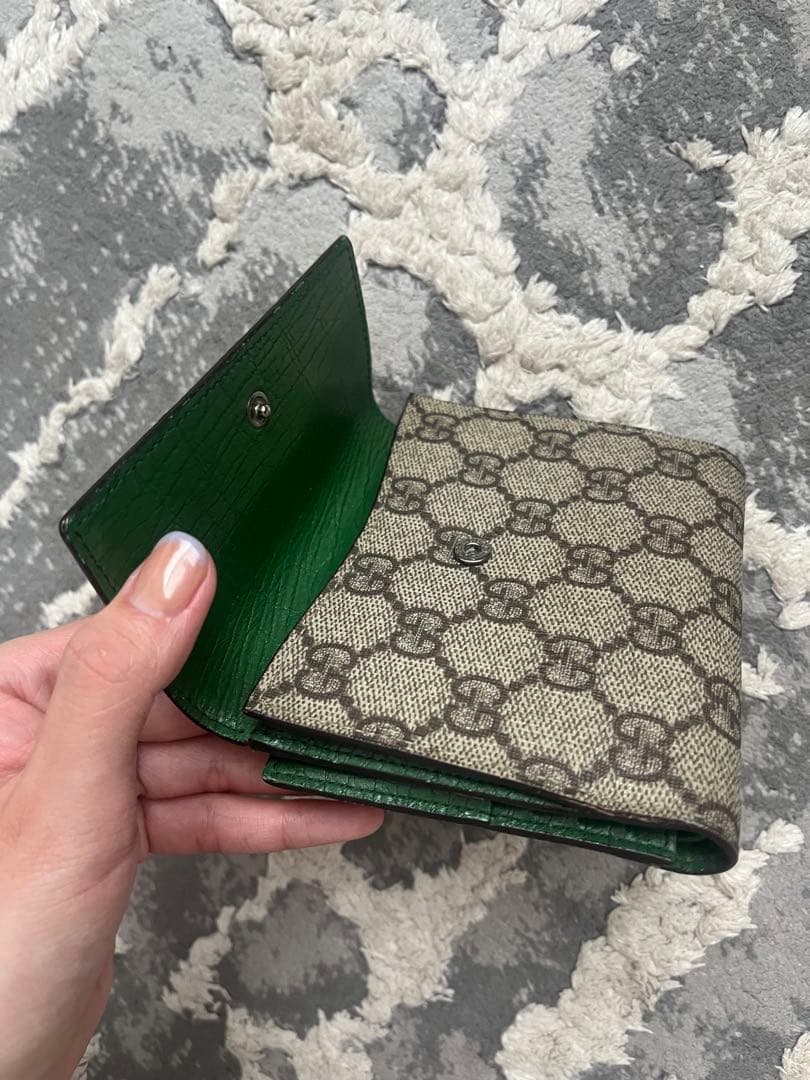 Gucci GGパターン 二つ折り財布 グリーン