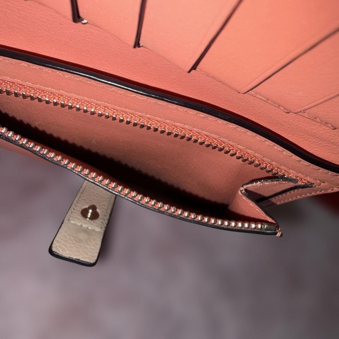 LOEWE レザー二つ折り財布