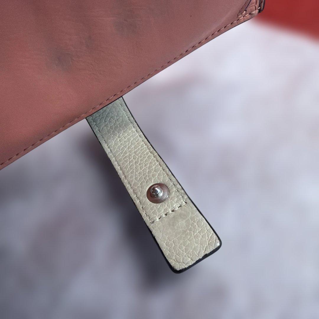 LOEWE レザー二つ折り財布