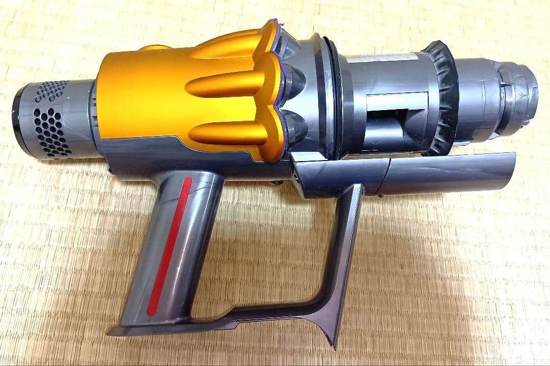 Dyson ダイソン V12 コードレス 掃除機 本体のみ ジャンク品