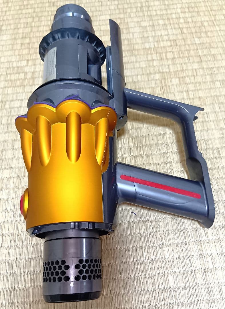 Dyson ダイソン V12 コードレス 掃除機 本体のみ ジャンク品