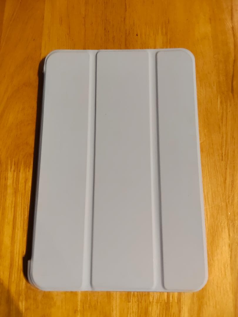 iPad mini4 64GB ゴールド（lightningケーブル・ケース付）